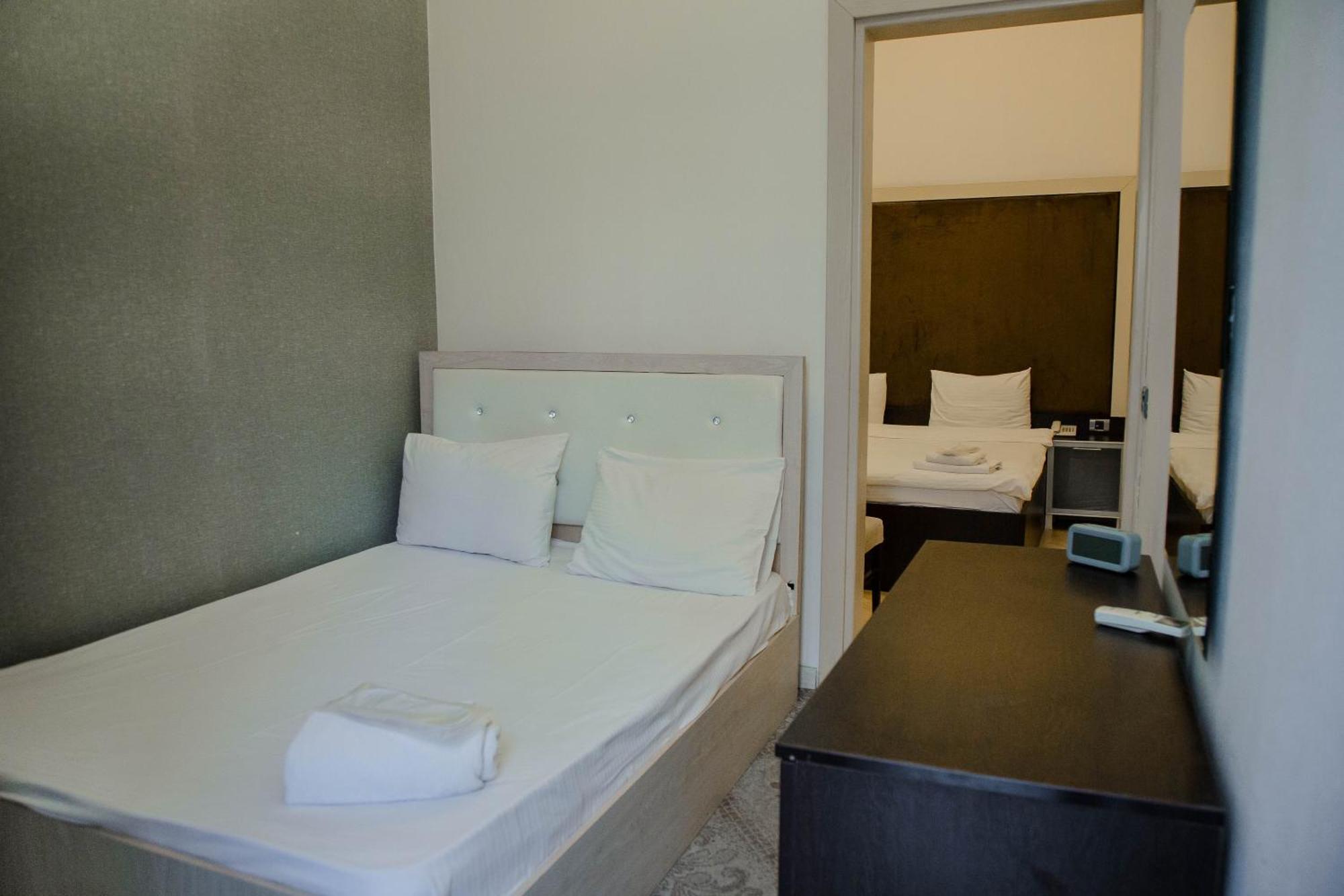 Solo Boutique Hotel Baku Luaran gambar
