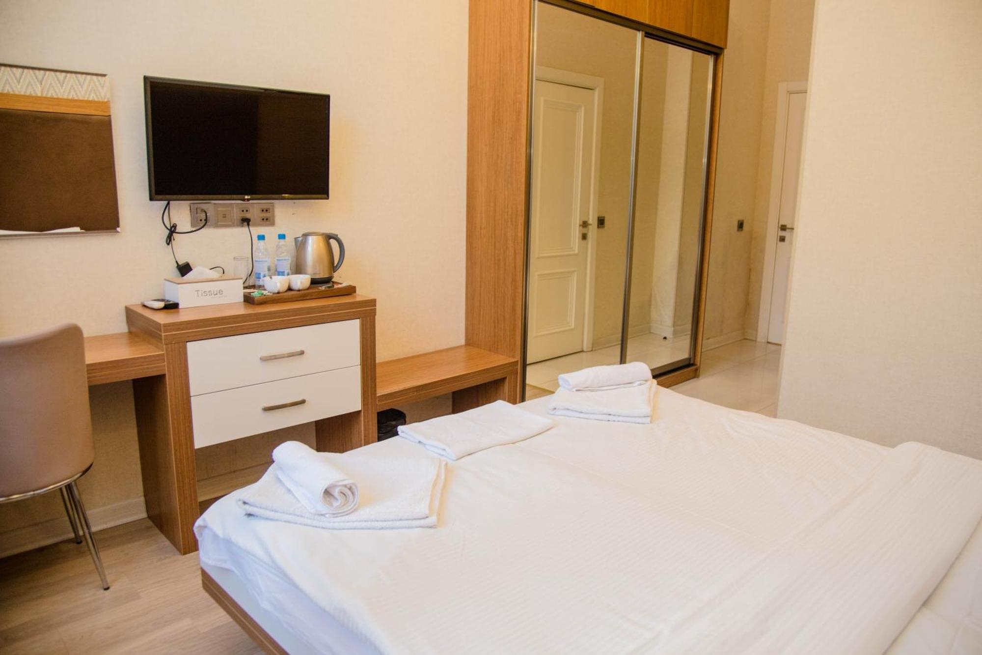 Solo Boutique Hotel Baku Luaran gambar